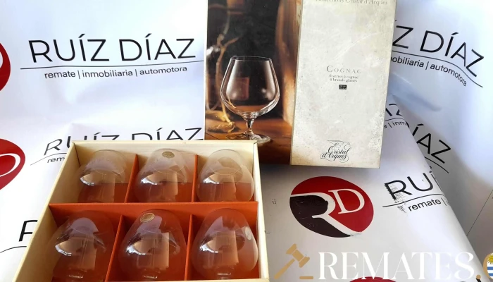 6 copas de vino de cristal
