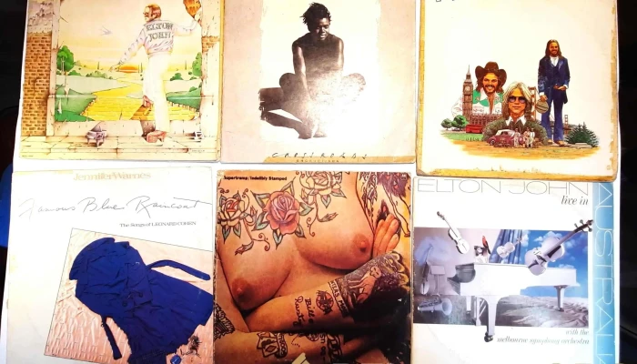 6 discos varios Rock, Elton John y otros