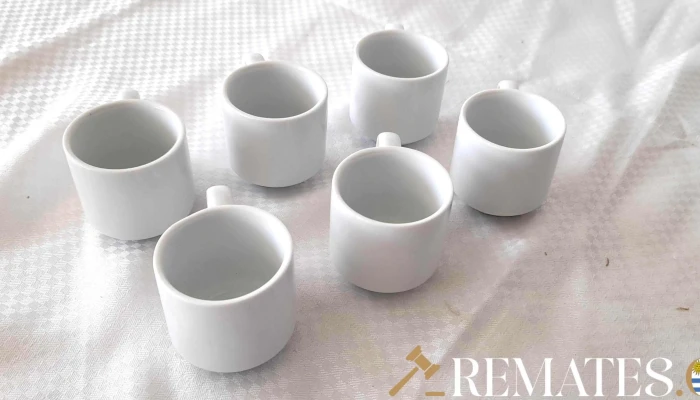 6 tazas de cafe chicas