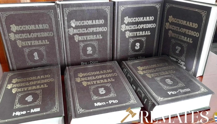 7 editoriales "Diccionario Enciclopedico Universal