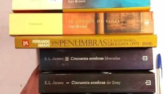 7 Libros 3 Tomos De Sombras De Grey 2 - 05-06-2021