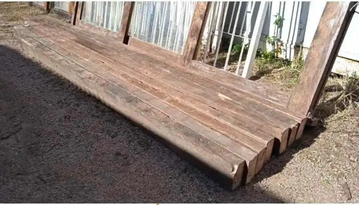 7 vigas de pinotea