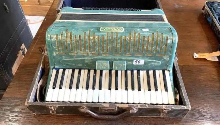 Acordeon A Piano 80 Bajos Vordini -  1 - 06-12-2020