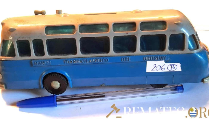 Alcancia Forma De Bus Llena De Monedas Y 1 - 05-06-2021