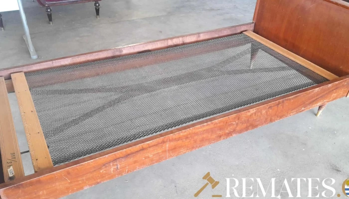 cama de 1 plaza americana