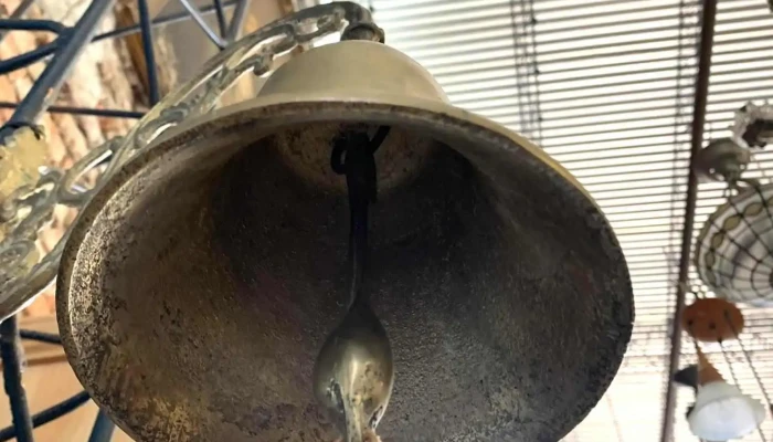 Campana En Bronce Con Mensula 016 Diam 2 - 06-12-2020