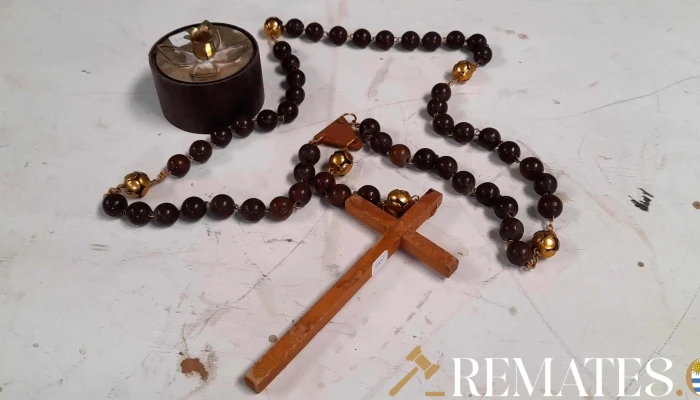 colgante de Jesus y alhajero