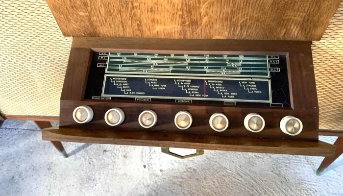 Combinado Radio Pasadisco A La Vista