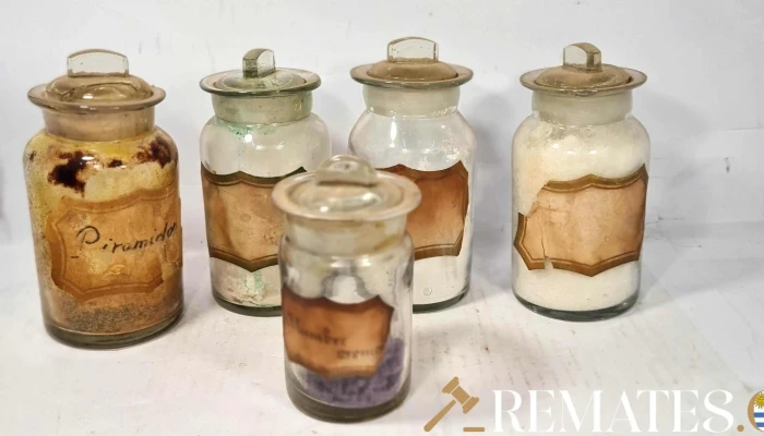 Conjunto 5 frascos antiguos farmacia