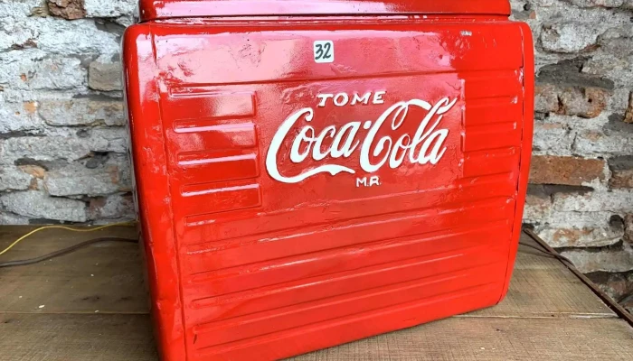 Conservadora En Chapa Coca Cola -  1 - 06-12-2020