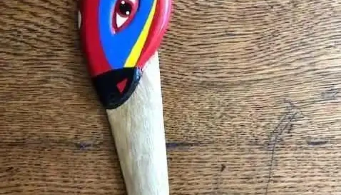 Cuchillo nuevo con vaina y abridor de cartas