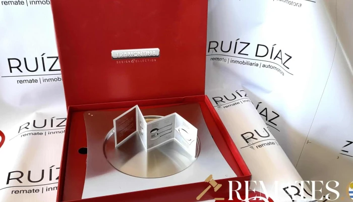 fuente de acero inox cuadrada