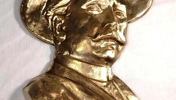 Hermosa Figura En Bronce Macizo Aparicio 1 - 17-06-2021