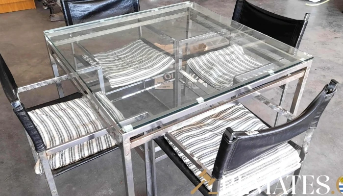 Juego De Comedor Cuadrado En Hierro