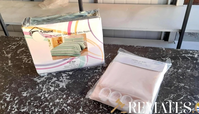 juego de sabana de 1 plaza y cortina de baño