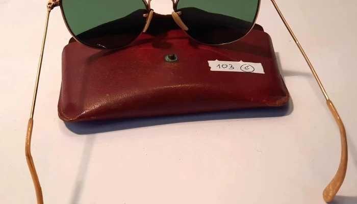Lentes De Dama Pequenos En Estuche Wills 3 - 05-06-2021