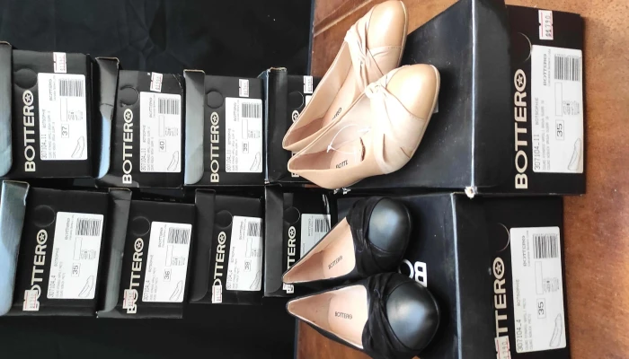 Lote De 12 Pares De Chatitas De Mujer -  3 - 30-07-2021