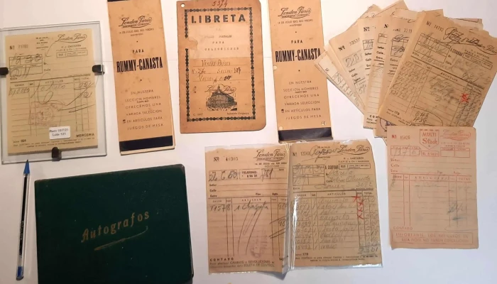 Lote de ítems de la Afamada Tienda London Paris recibos, boletas, autógrafos, etc