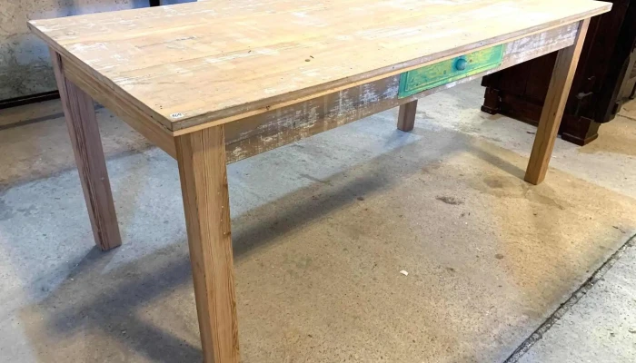 Mesa 1 Cajon Patas En Pinotea 1,80 x 0,87 x 0,79 alto
