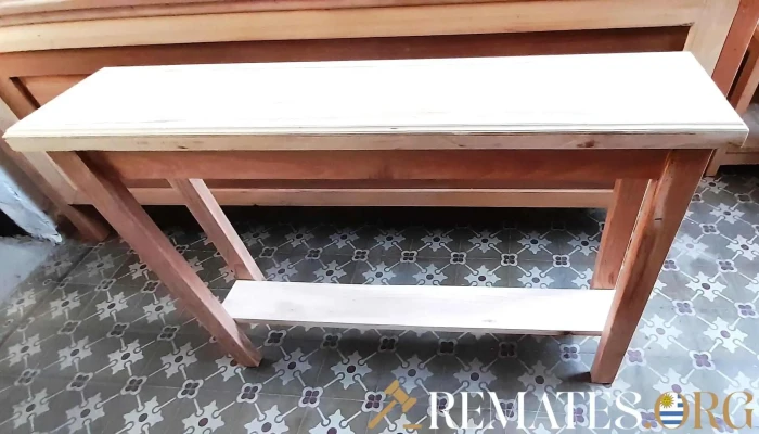 Mesa arrime recibidor  macizo , maderas antiguas