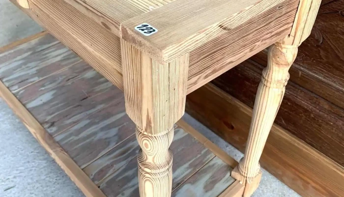 Mesa De Arrimo 1 Cajon Patas Torneadas E 3 - 06-12-2020