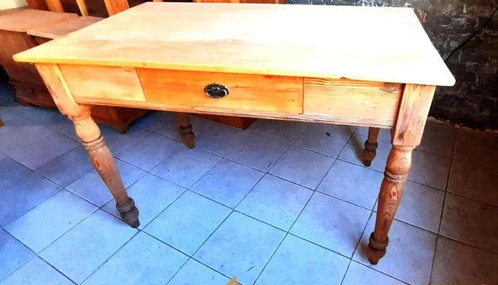 Mesa De Cocina Antigua Con Un Cajon Rest 2 - 17-06-2021