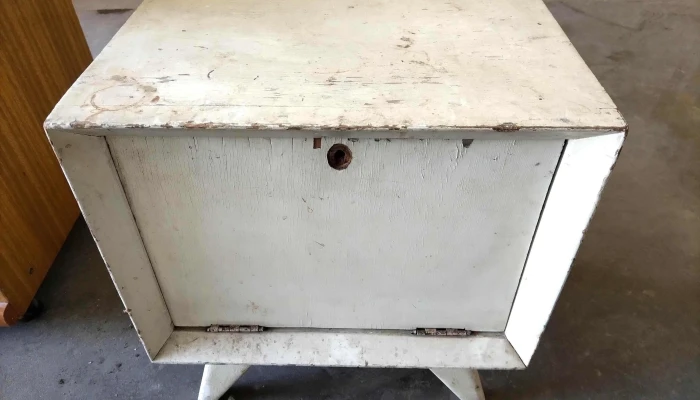 mesa noche 1 puerta pintada blanco