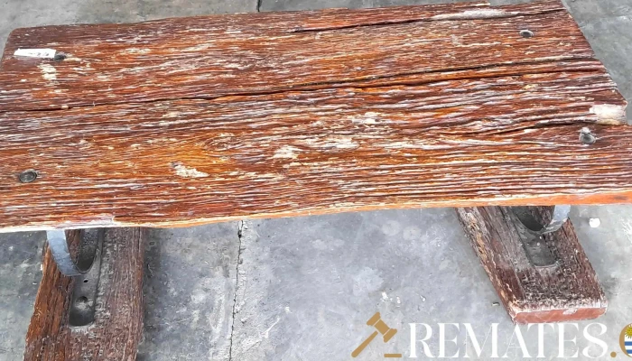 mesa ratona rustica base de hierro