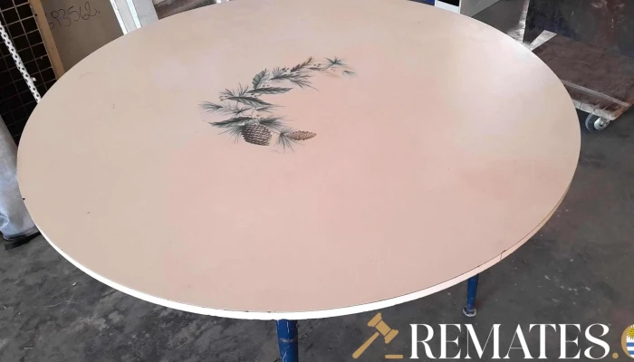 mesa tapa circular en madera base de hierro