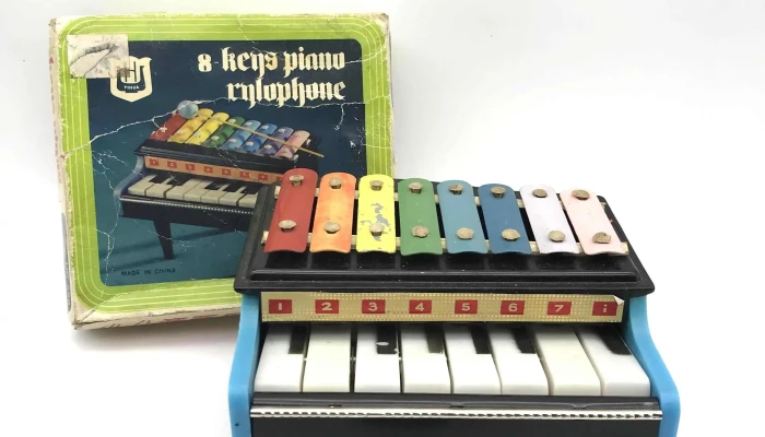 Piano Xilofono Juguete Antiguo En Su Caja Original