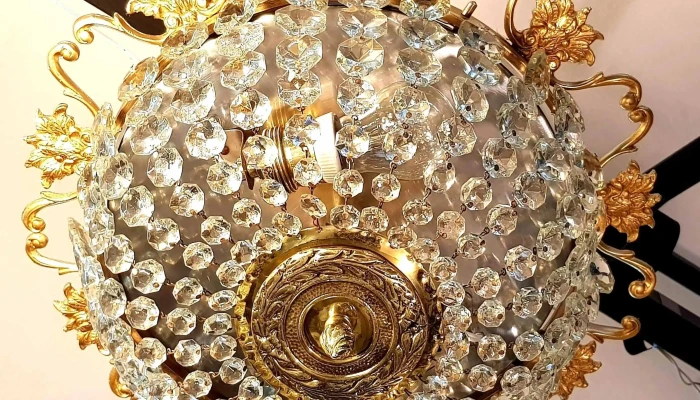 Plafón en bronce con caireles de cristal sano 2 luces