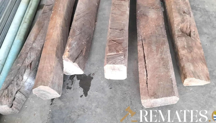 Postes De Madera Rusticos Se Venden Los 3 - 17-06-2021