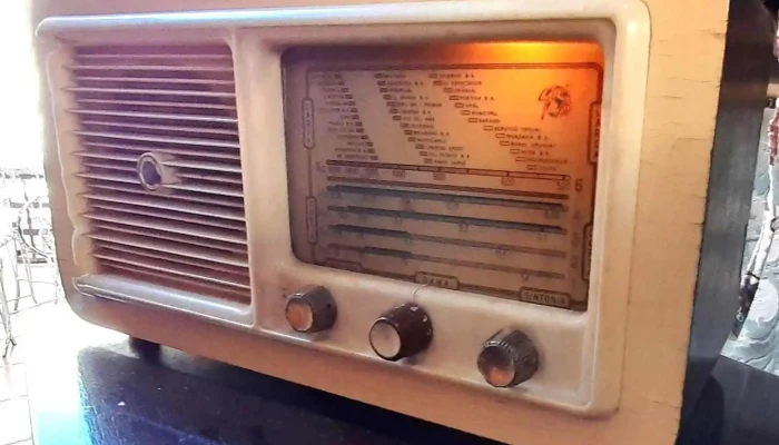 Radio Geloso impecable funcionamiento