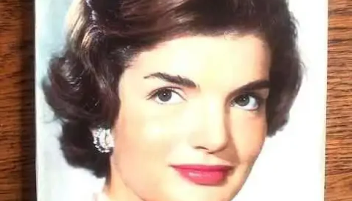 Revista Historia En Frances Con Jackie K 2 - 30-07-2021