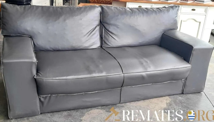 sillon de 2 cuerpos de cuerina