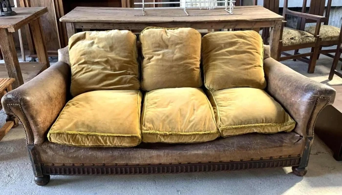 Sillon Ingles En Cuero Con Almohadones D 1 - 06-12-2020