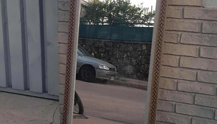 Sofá 3 cuerpos + 2 butacas tapizados pana estampada. Igual a nuevo