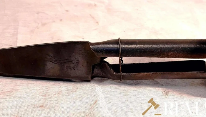 Tijera de tusar marca Varela y Radio