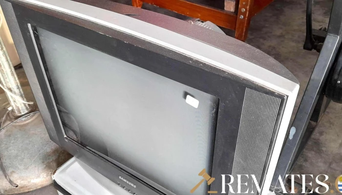 Tv Samsung -  3 - 17-06-2021